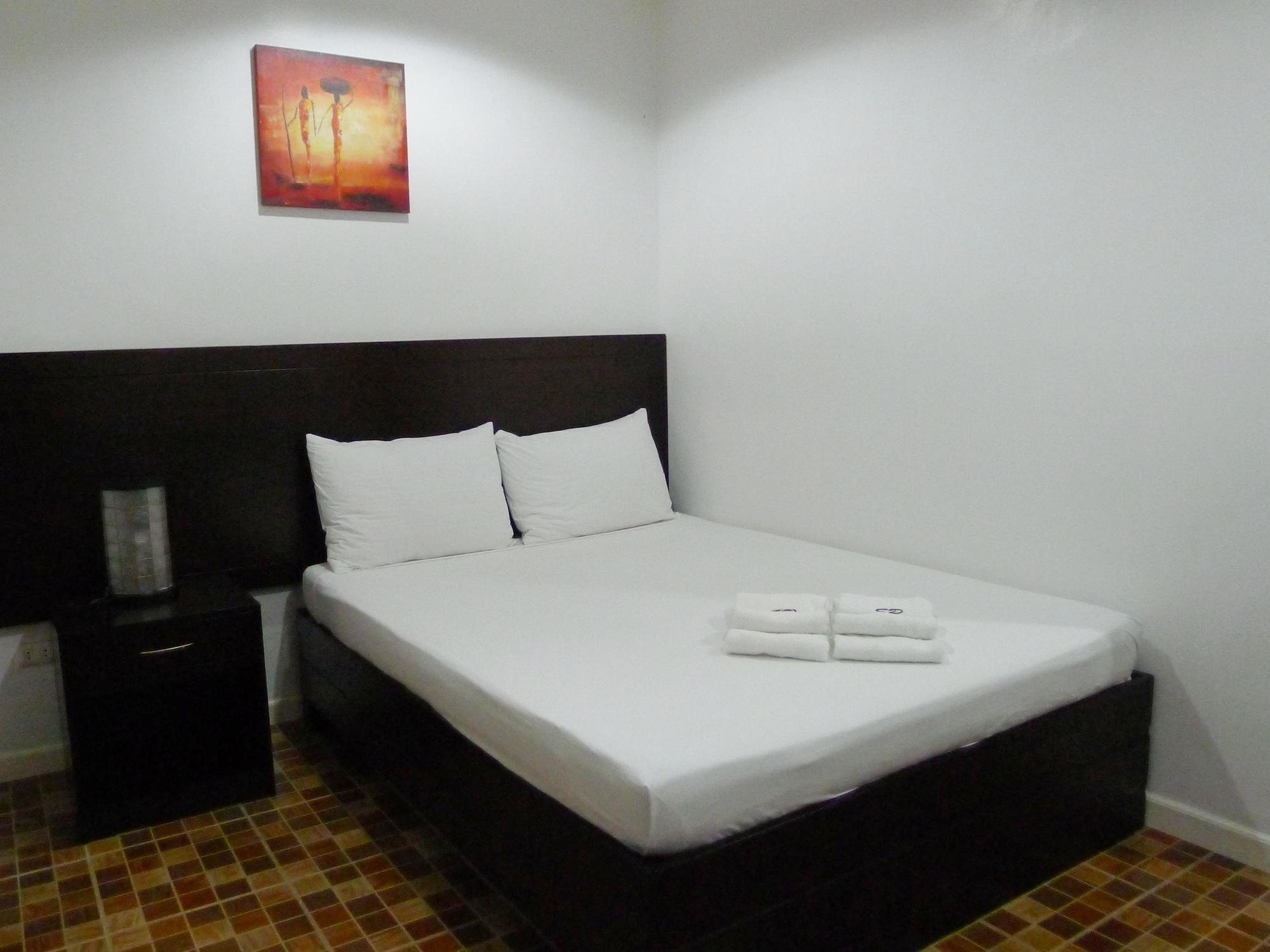 Susan'S Place Bed And Breakfast Puerto Princesa Exterior photo